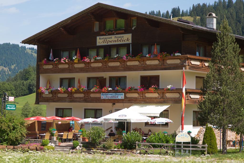 Pension Alpenblick Schattwald Bagian luar foto